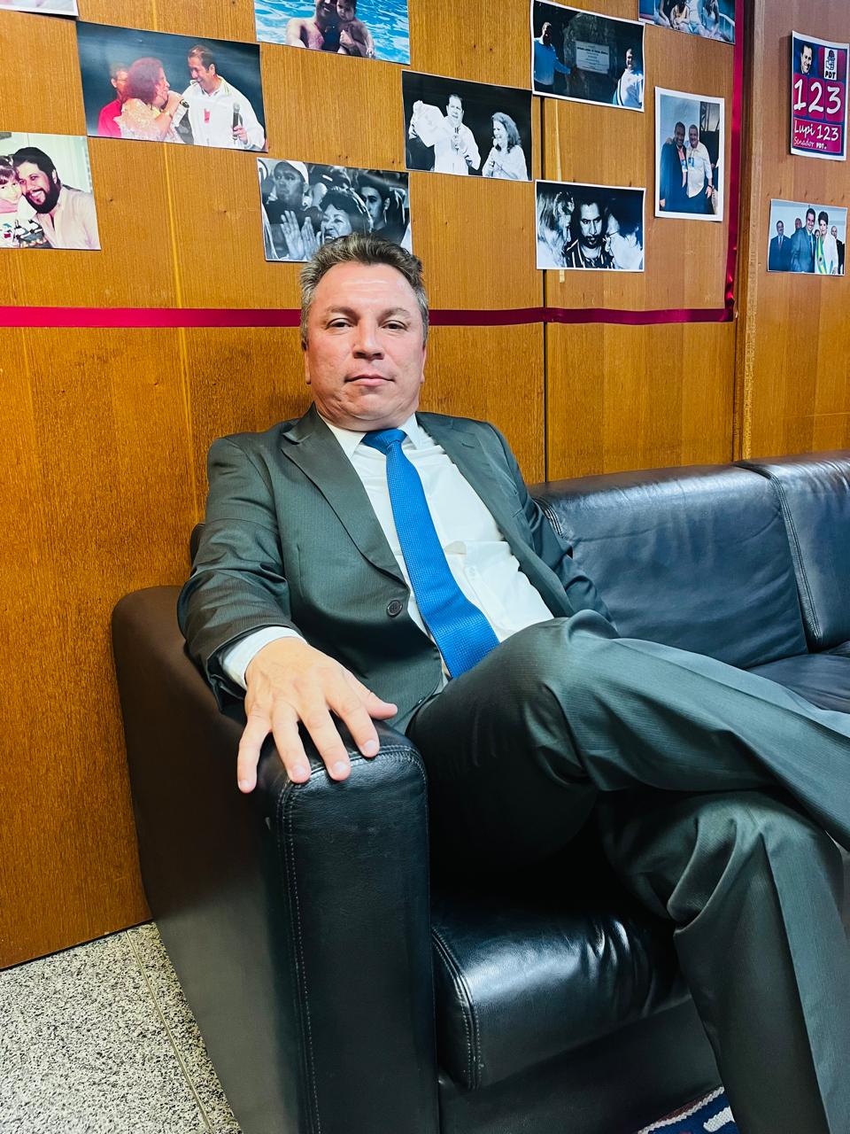 Vereadores solicitam ao Executivo a aplicação do piso nacional da enfermagem